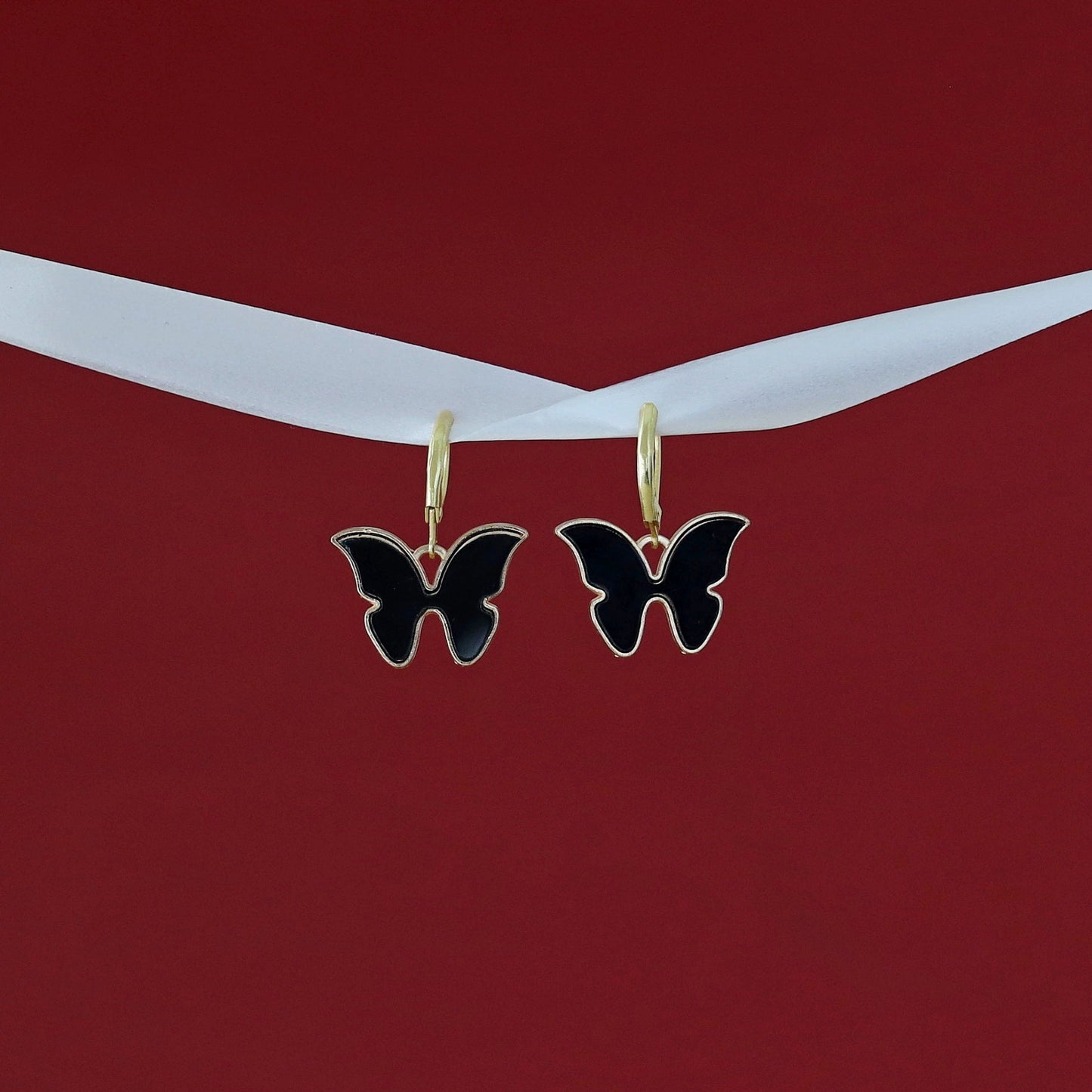 Melania Butterfly Hoop